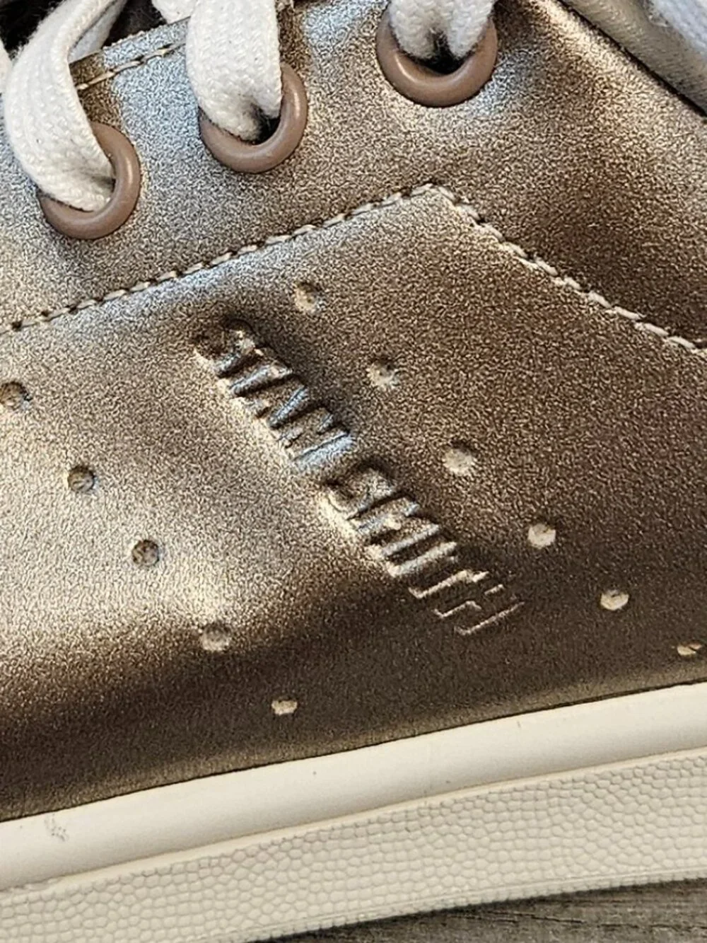 Adidas Originals Stan Smith Metallic Bronze Pewter Leather Sneakers - Size 8